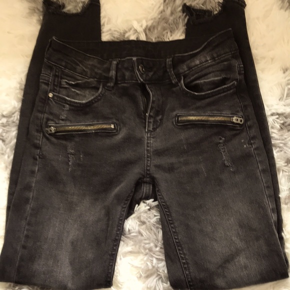 Zara Jeans